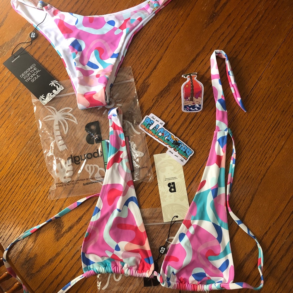 Blackbough bikini (top and bottom)